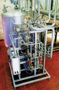 Spiral-wound membrane fi ltration system is commonly used for milk fractionation. 
