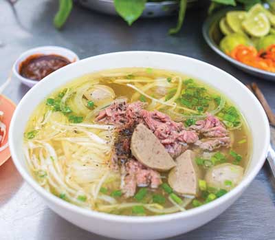 Pho Vietnamese noodle soup 