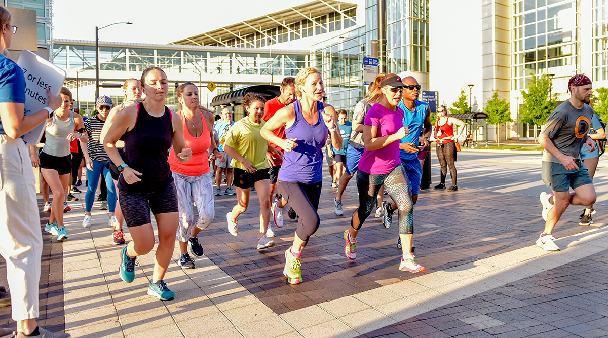 Feeding Tomorrow Fun Run + Fitness Fundraiser runners