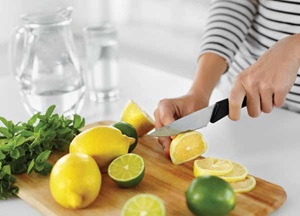 Cut citrus fruits