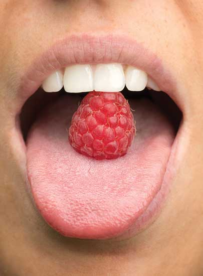 Mouth and raspberry