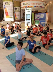 Yoga at IFT17