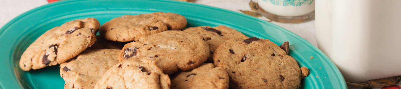 cookies and milk