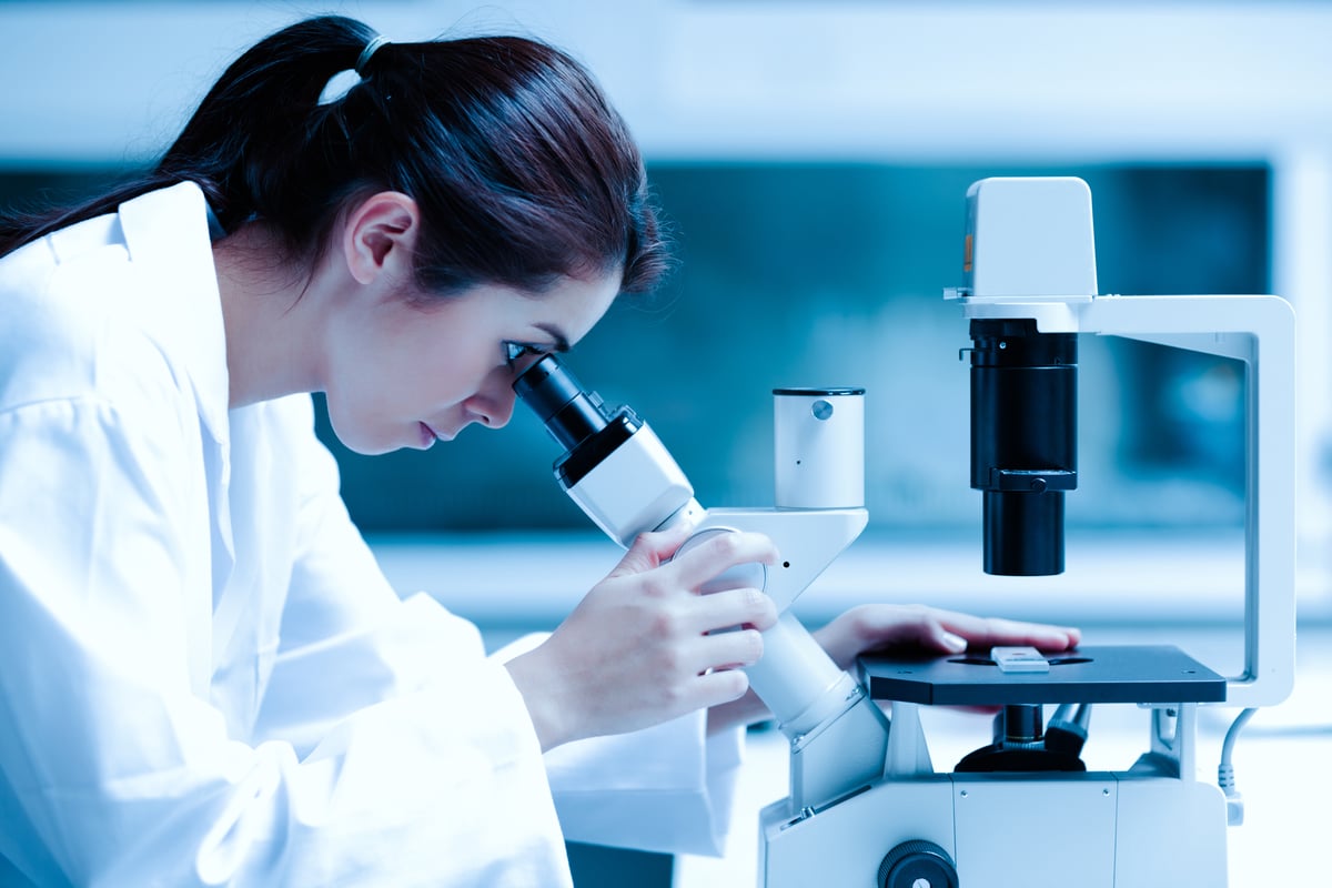 woman scientist