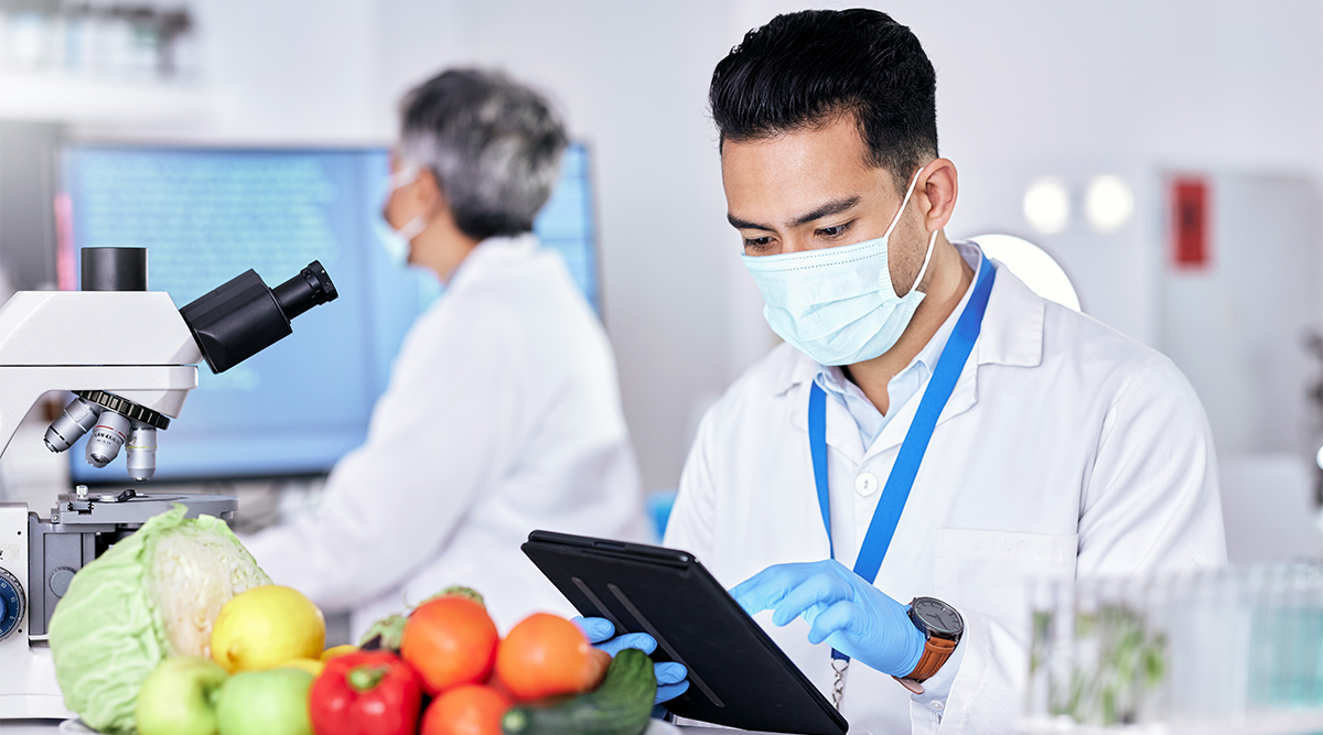 a food scientist uses technology in the lab