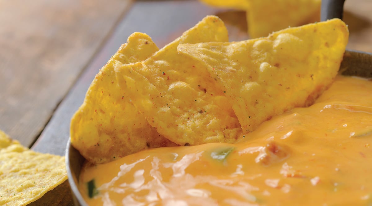 Tortilla Chips & Cheese Sauce