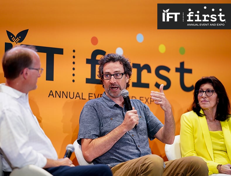 From left: Dale Buss (moderator), Jeff Grogg (JPG Resources), Sally Lyons Wyatt (Circana)