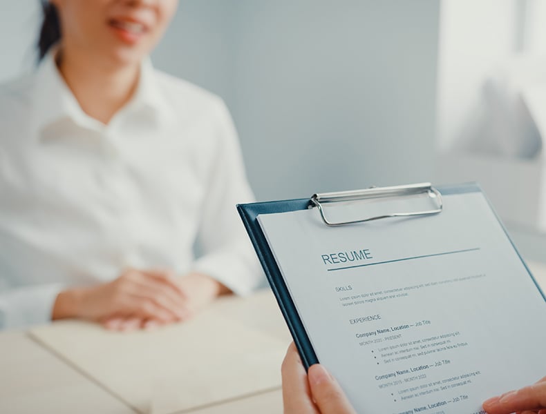 interview candidate and her resume