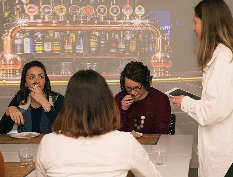 Study participants evaluate products in the Feast lab’s digital immersive (café) space