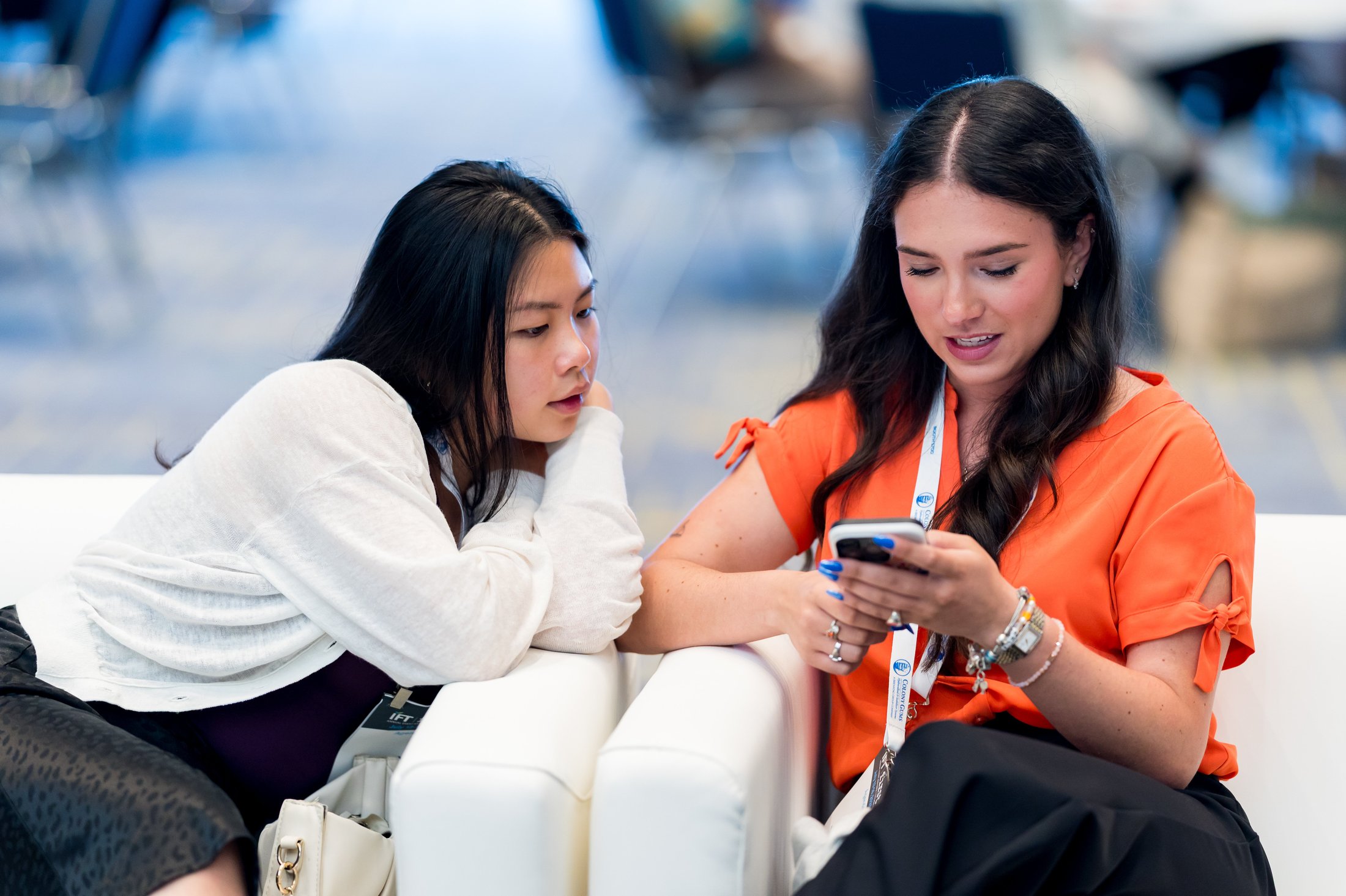 two students sitting on couch at IFT FIRST