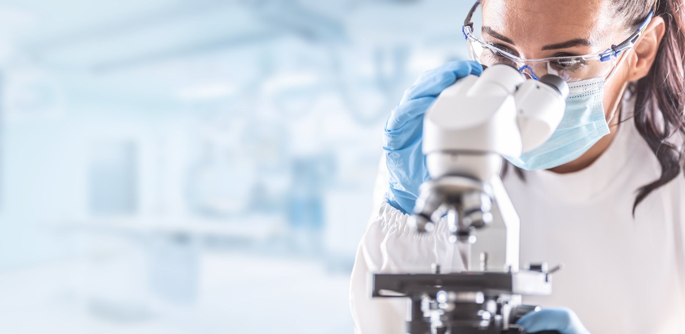 Science_People Working In Lab