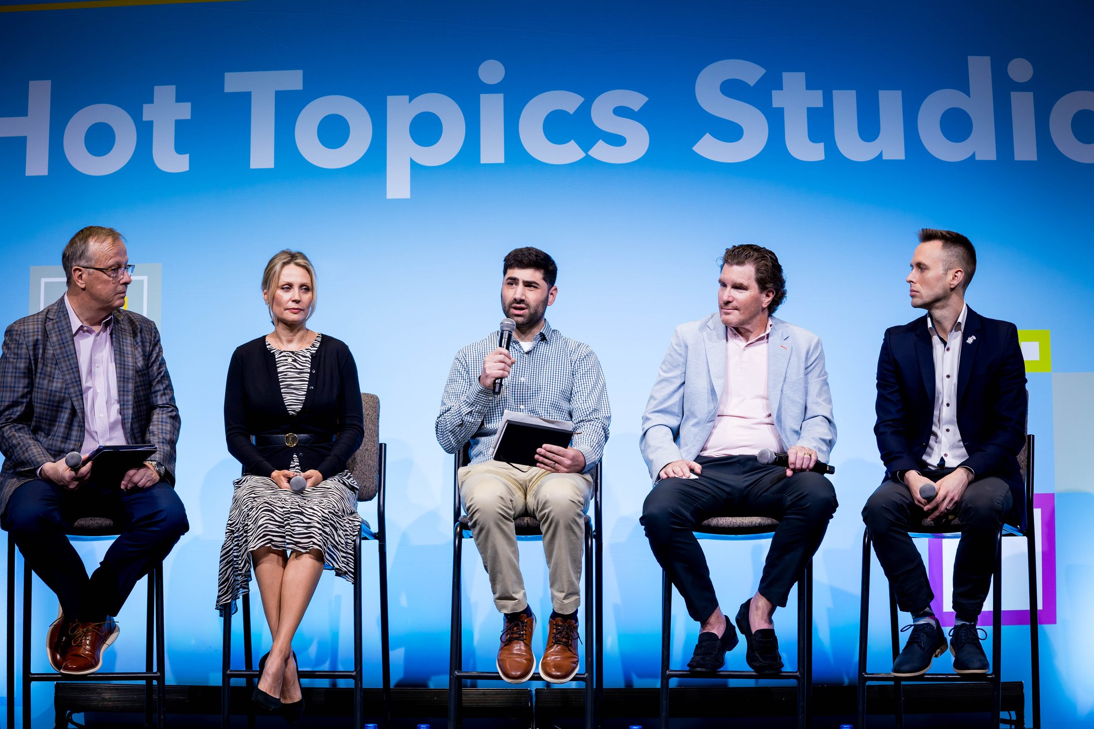 Hot Topics Studio session with 5 panelists speaking on stage about AI tools for food manufacturing at IFT FIRST.