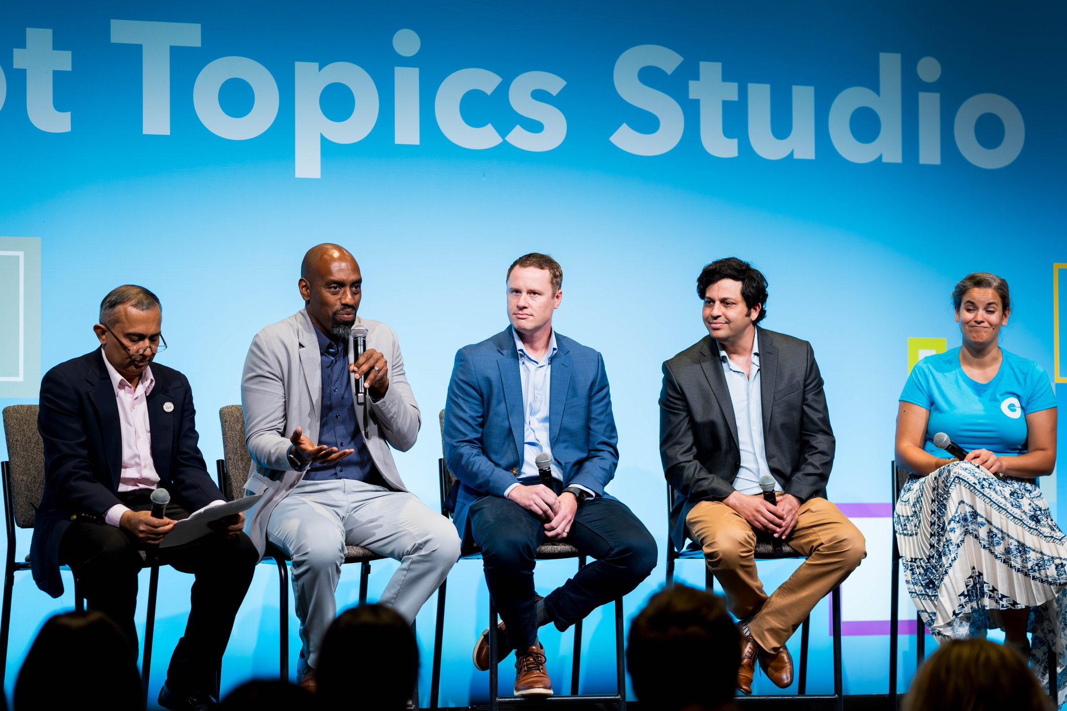 Hot Topics Studio session with 5 panelists speaking on stage about increased demand of natural and clean label ingredients at IFT FIRST.