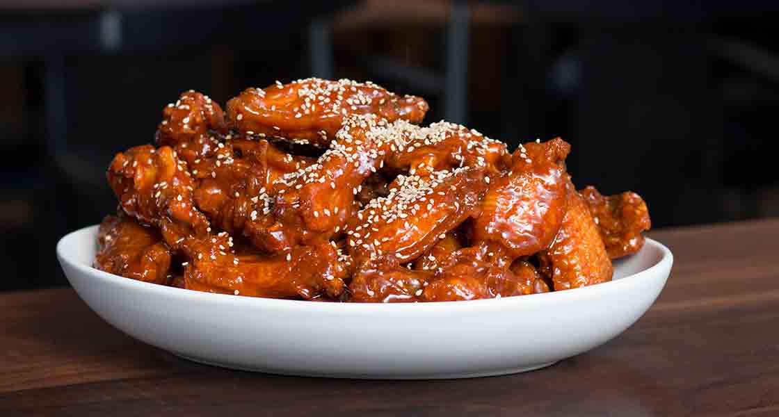 Ssäm Sauce chicken wings