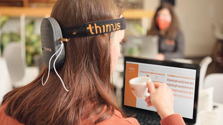 Thimus EEG machines