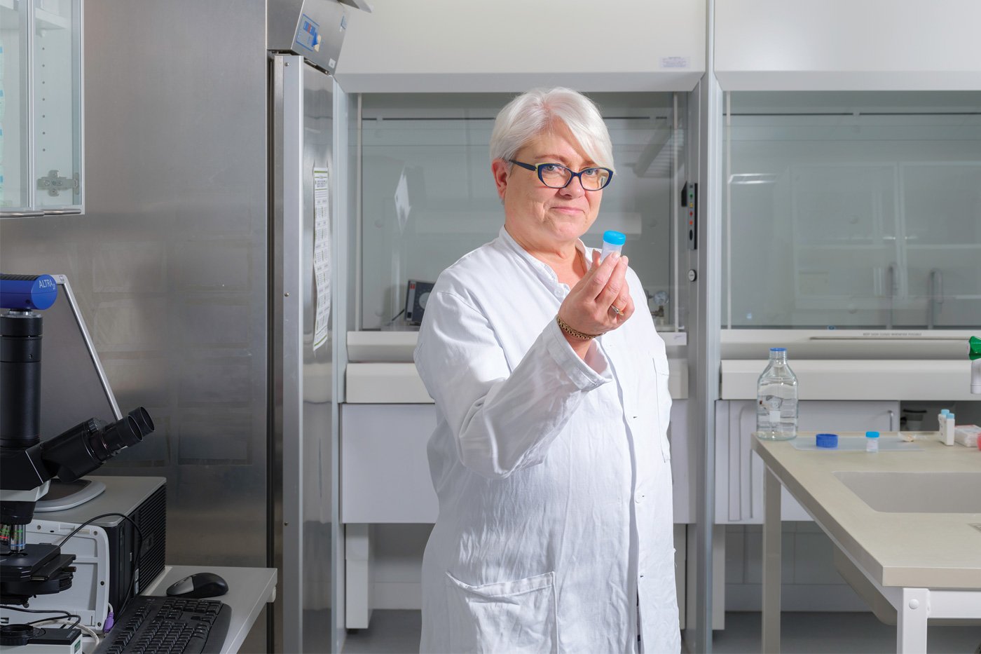 University of Copenhagen professor Susanne Gjedsted Bügel in the Lab
